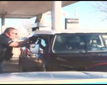 A Carjacking Suspect Rams A Police Officer's Cruiser In An Effort To Escape - 16/6/2016, Police Dash Cam Footage.